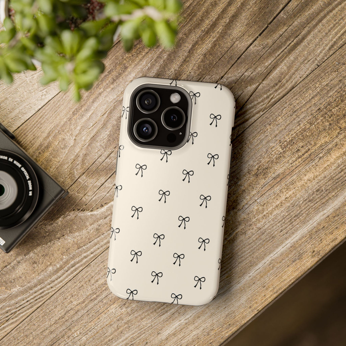 Minimal Bow MagSafe® Phone Case
