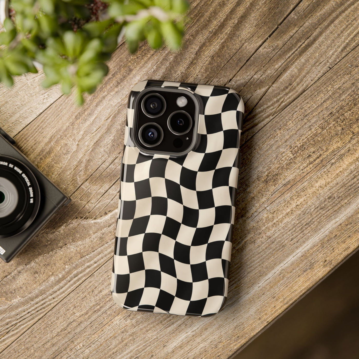 Wavy Checkerboard MagSafe® Phone Case